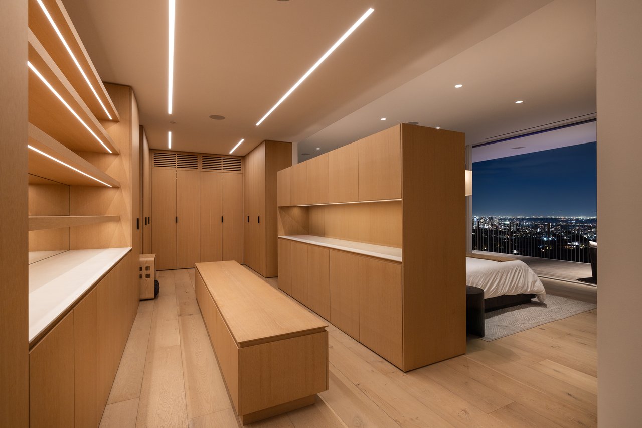 11490 Orum Rd, Los Angeles