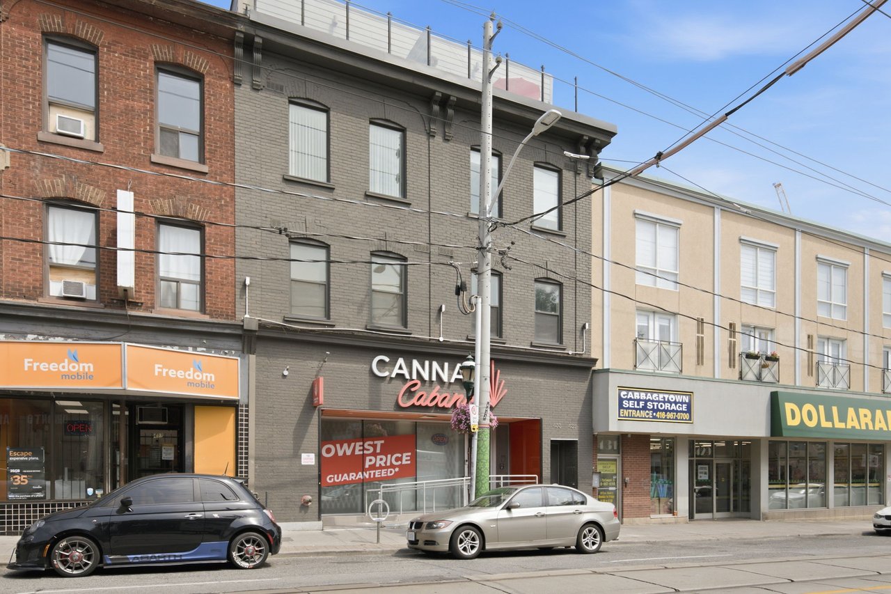 433 Parliament St Unit 201