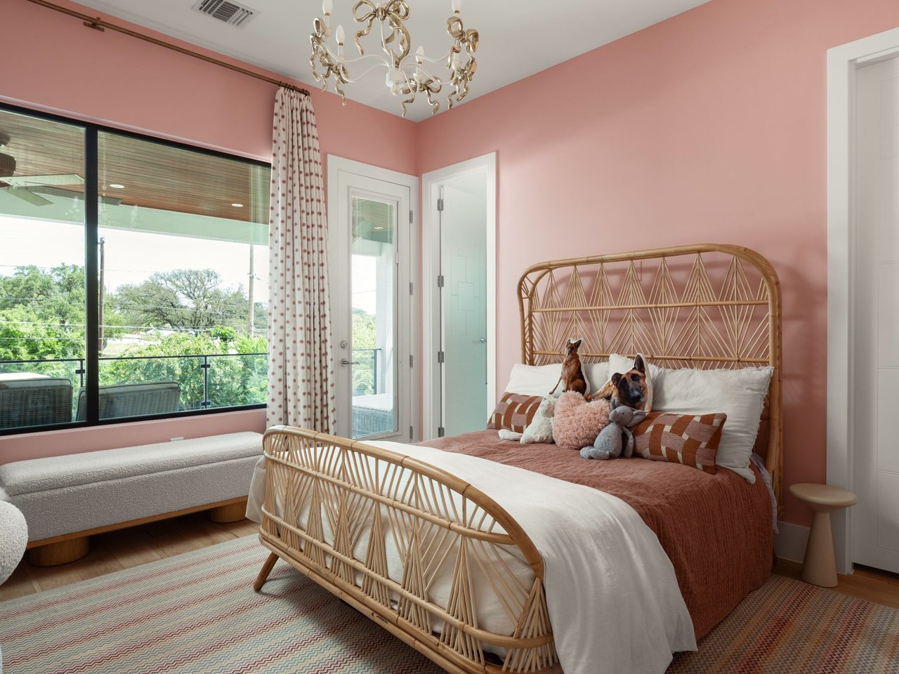 Modern Warmth in the Heart of Tarrytown