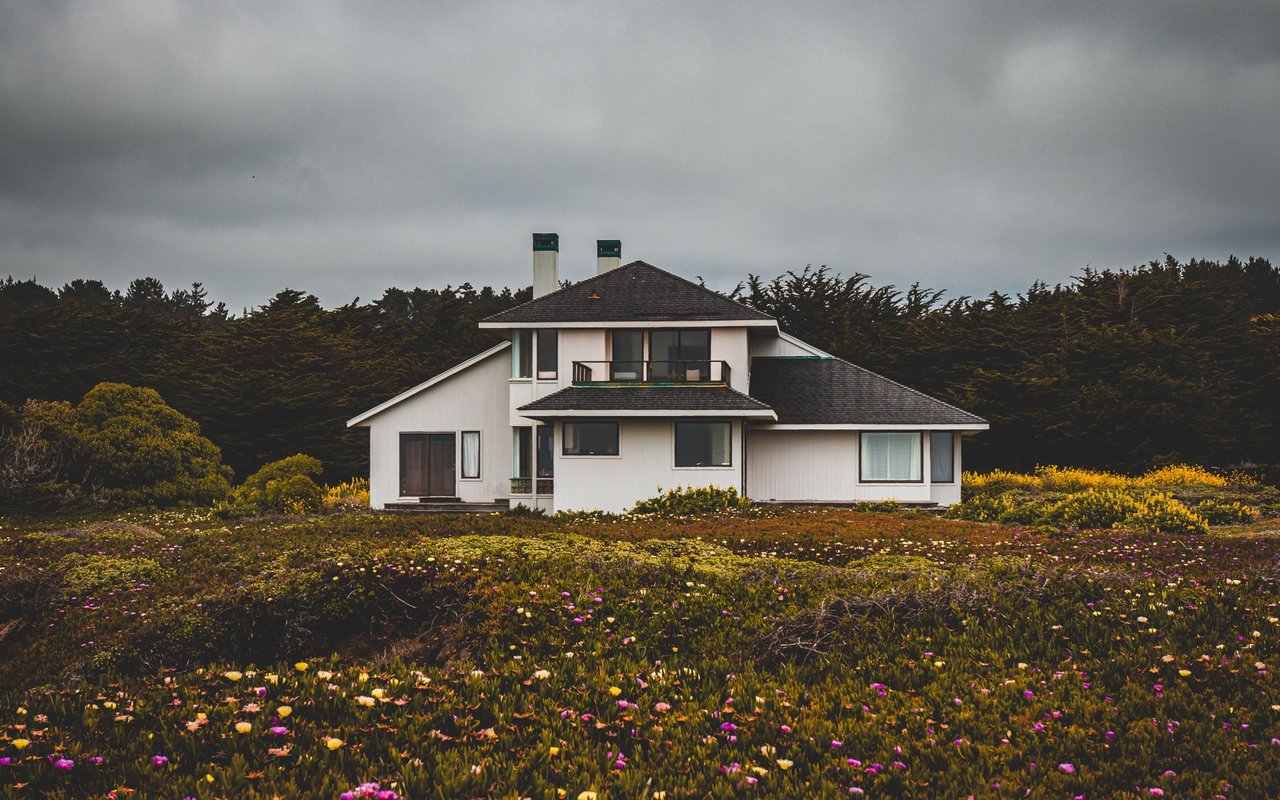 Turning Foreclosure Homes Into Profit
