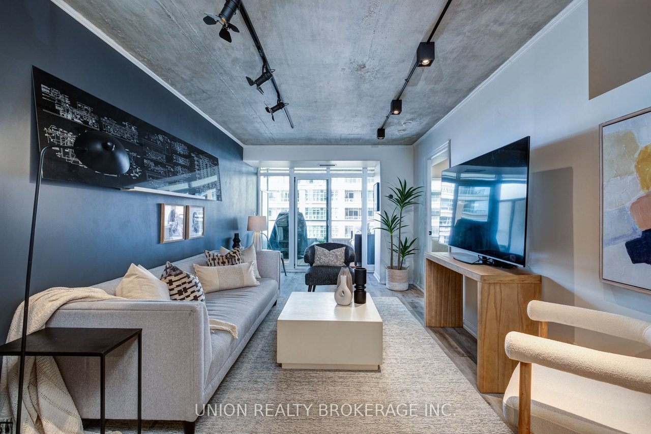 75 E Liberty St, Ste 907