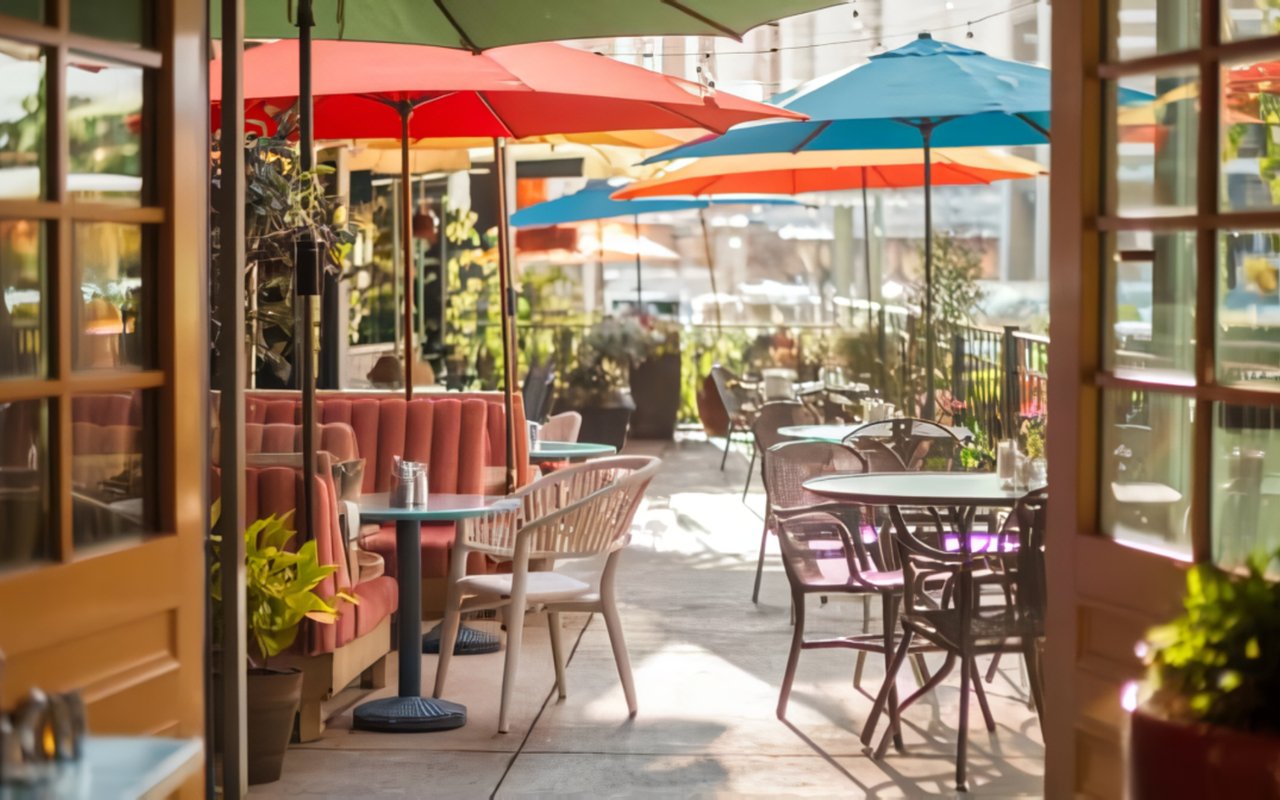 Pet-Friendly Restaurants in Lehigh Valley: A Guide for Dining With Your Furry Friends