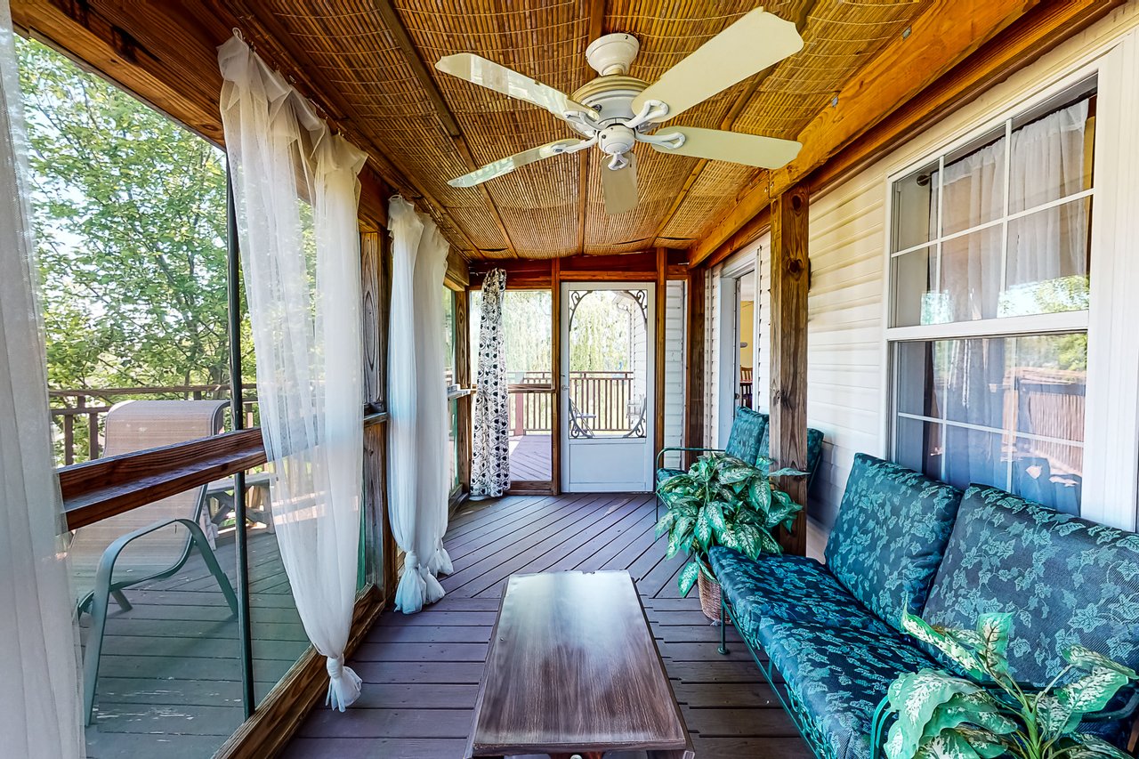 1771 Rhine Place