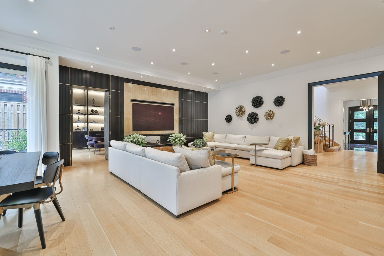 Exquisite Luxury Finishes