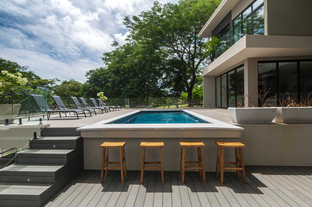 Casa Giving Tree | Modern 5-Bed Luxury Home with Beach Access in Tamarindo, Costa Rica
