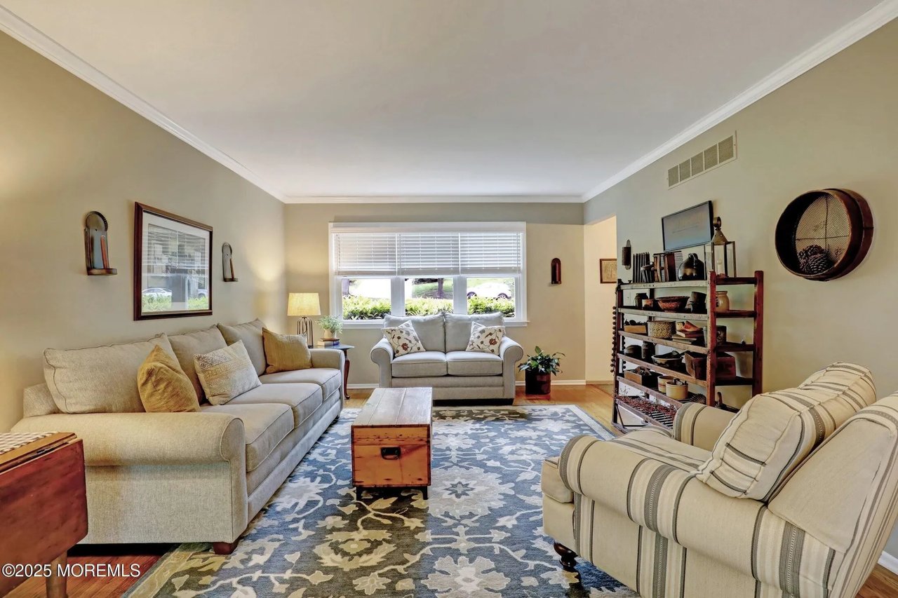 3245 Rambling Hill Court