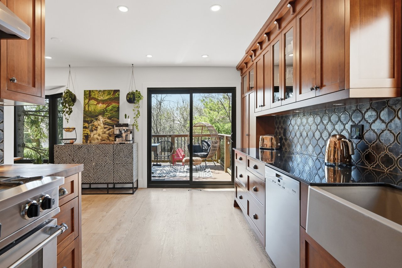 1181 Potters Wheel Cres, Oakville