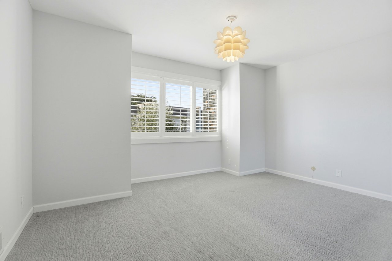 122 Mariner Green Ct