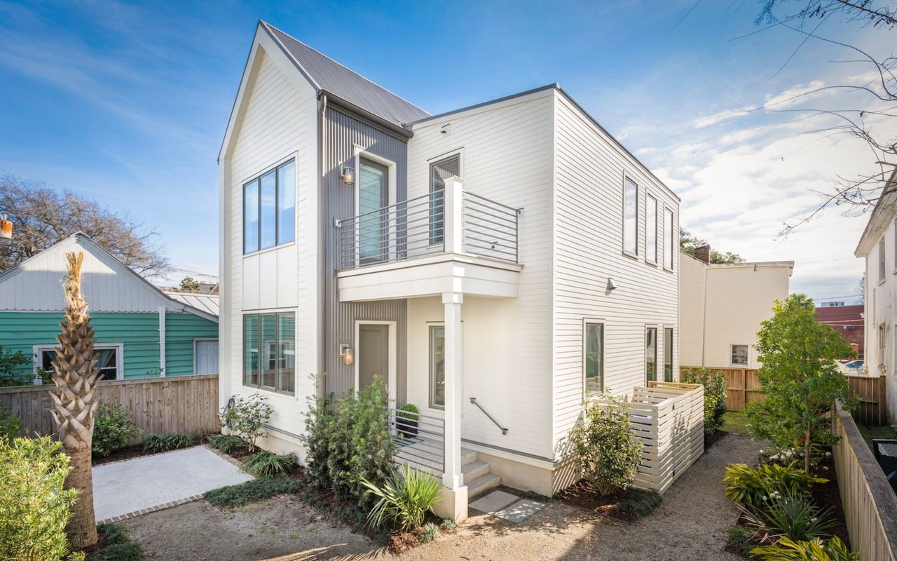 For Sale – Stunning Homes with Four Bedrooms