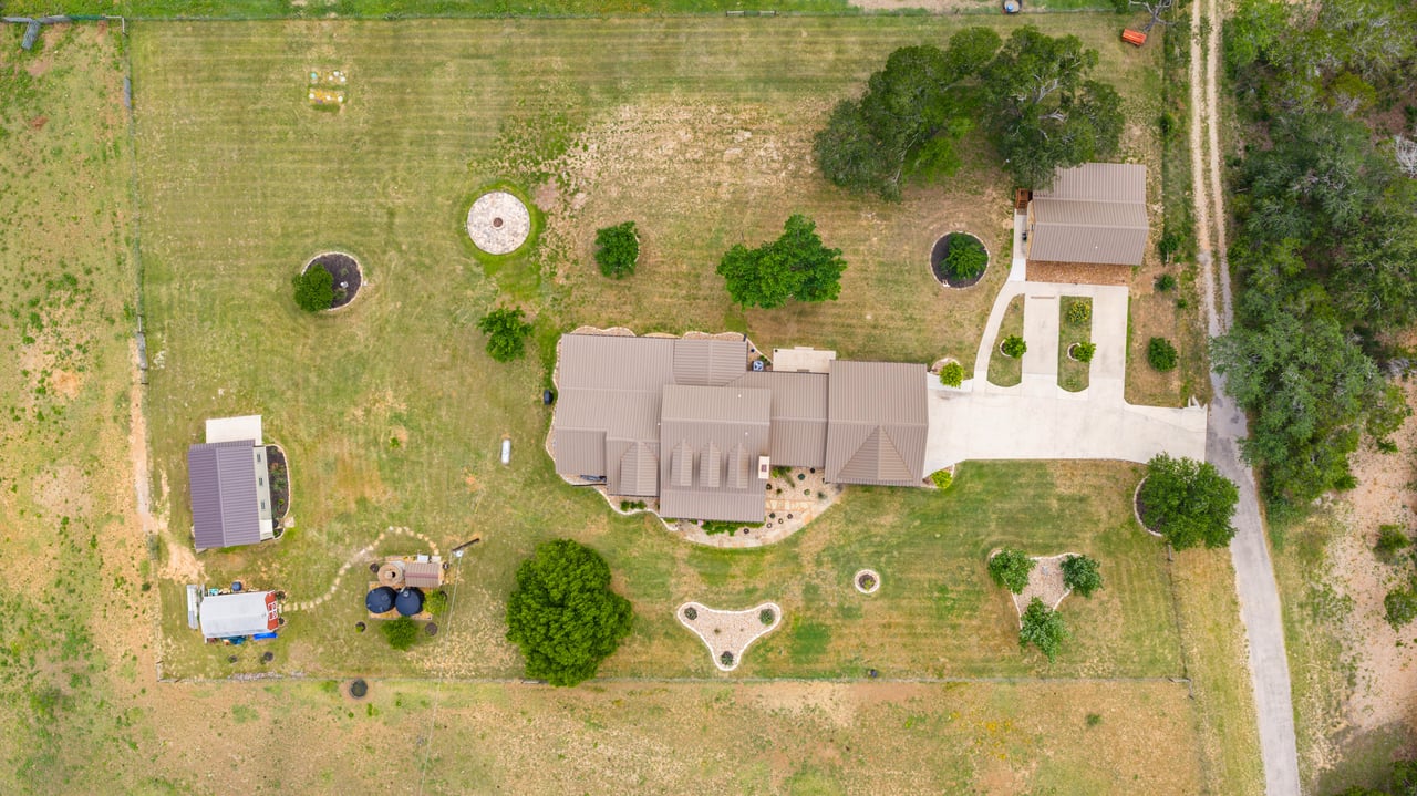14909-B Fitzhugh Road