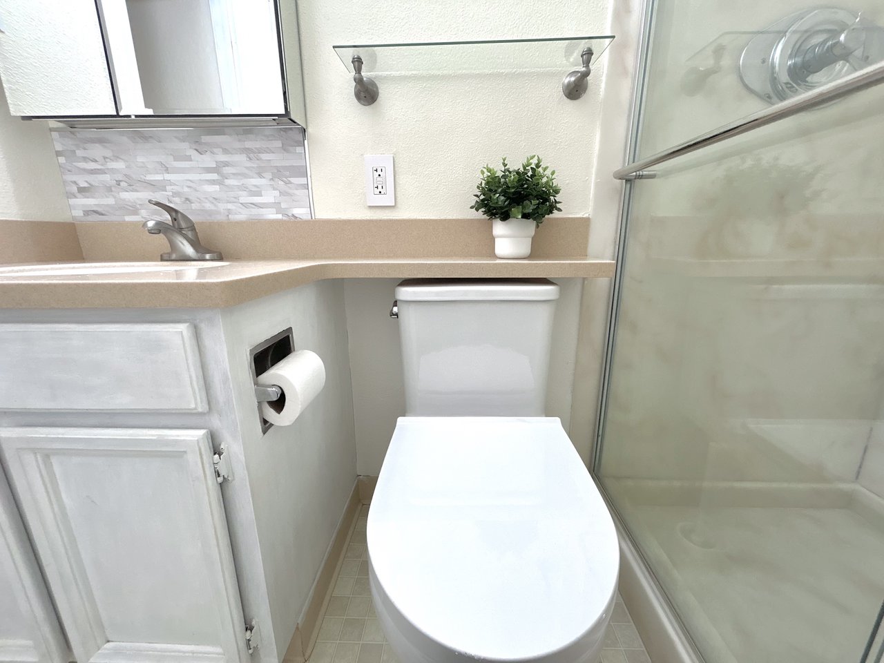 280 Easy Street Unit #210