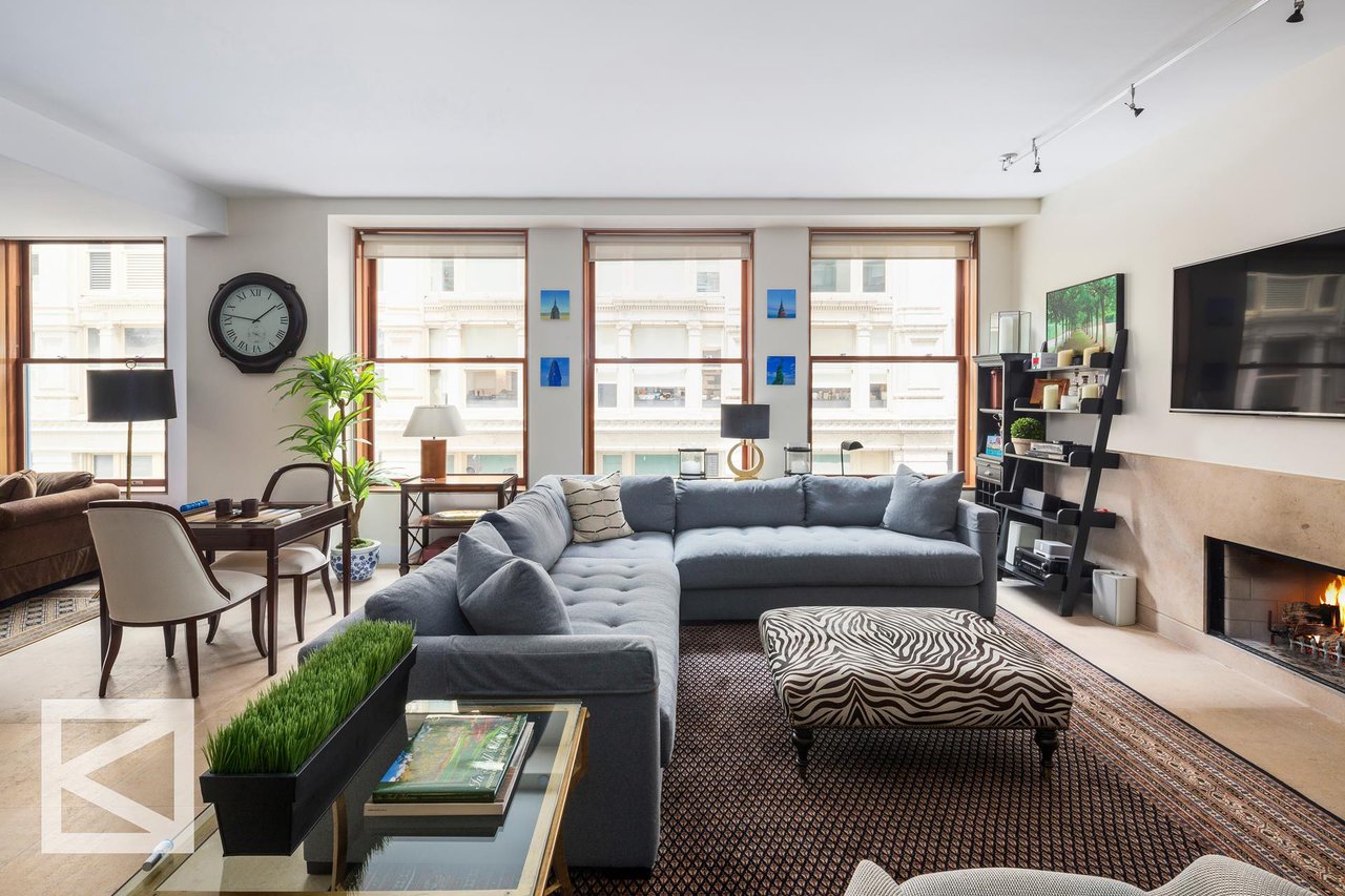 32 W 18th St, #4A