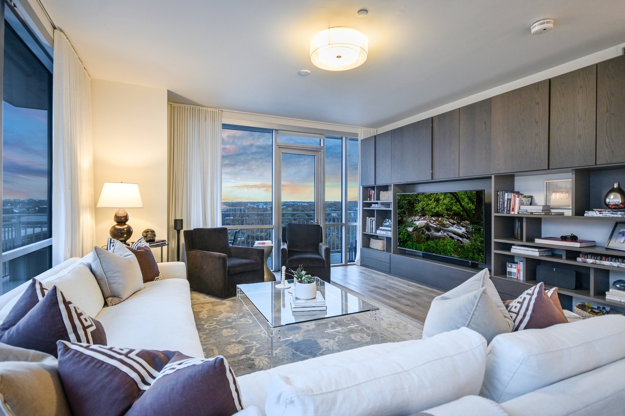 222 West Ave #1101