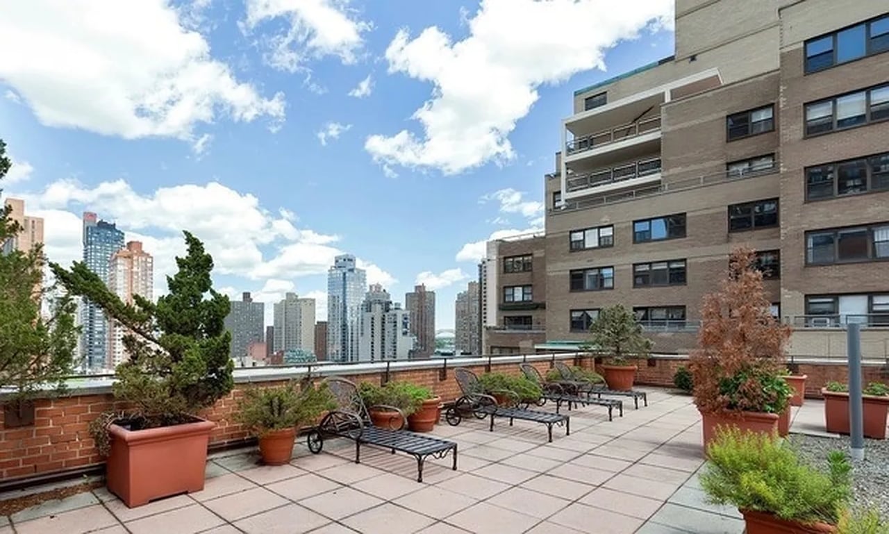 235 East 87th Street Unit: 10B