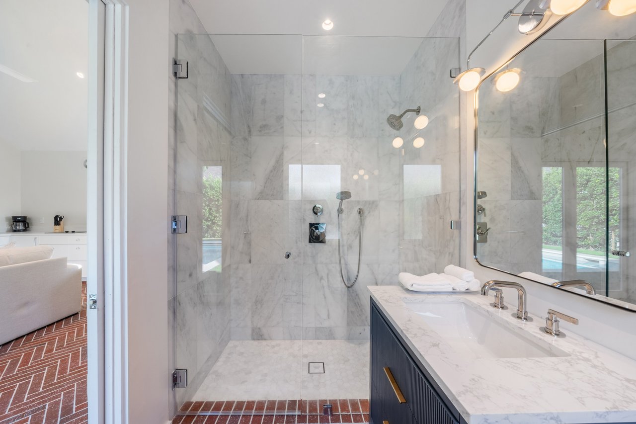 Genessee Getaway ☀️