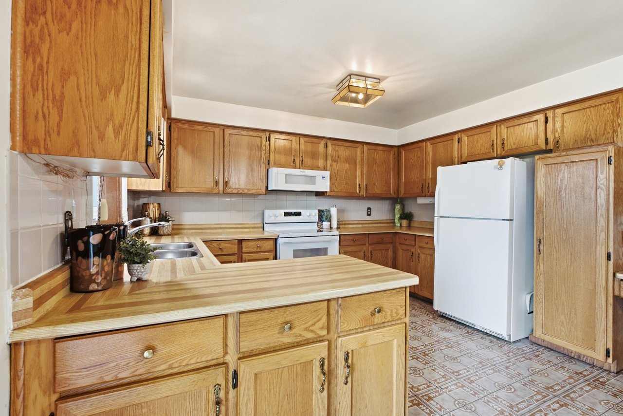 3 Morbank Drive