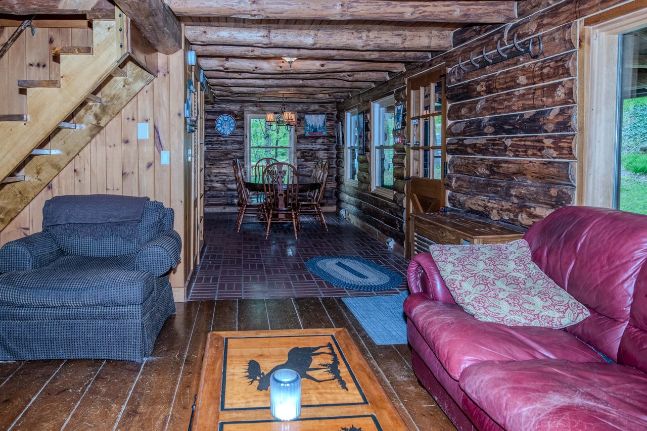 76 Johnson Loop