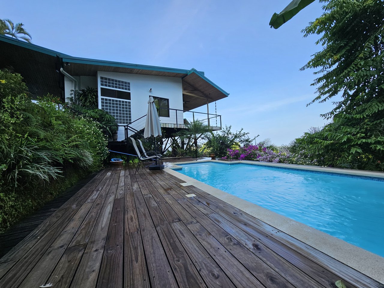 Beautiful sea view House Guesthouse and Pool in a gated Community close to awesome Beaches