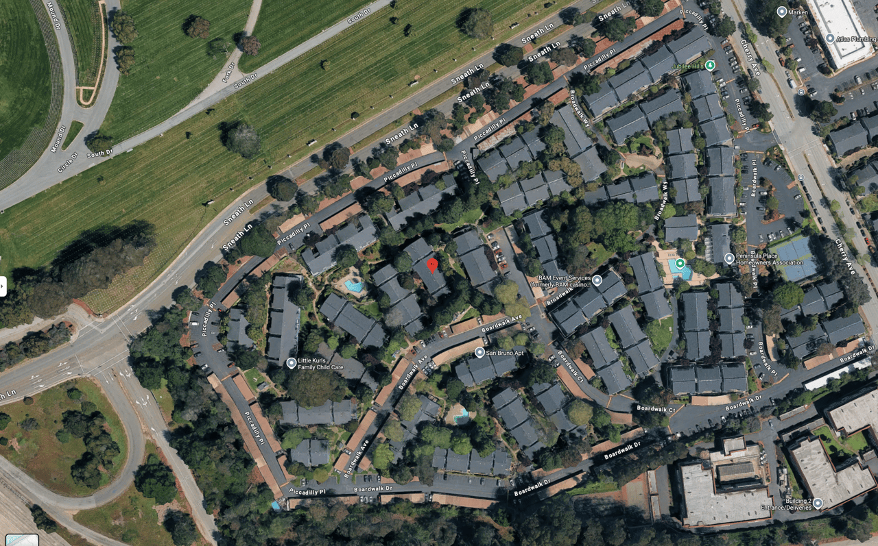419 Piccadilly Place #3