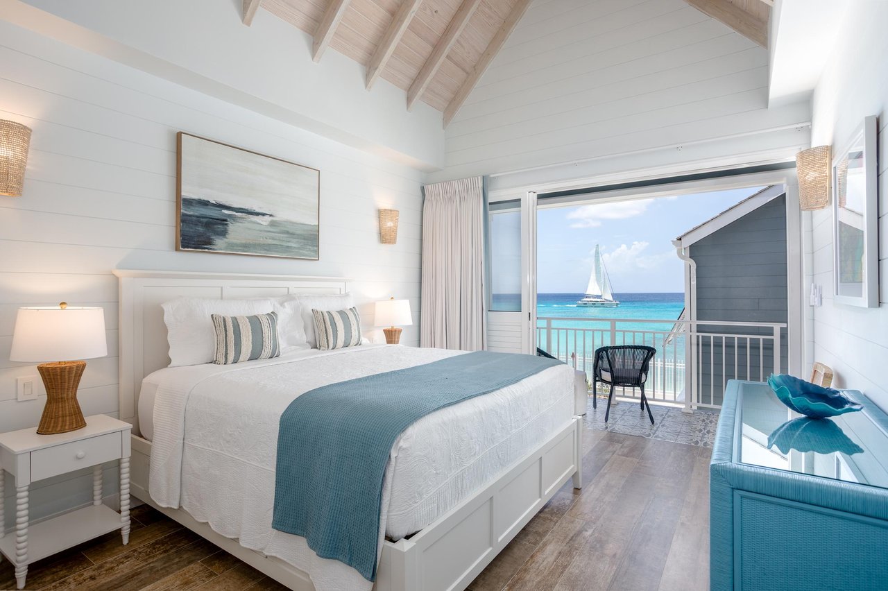 Sea Breeze Beach House 