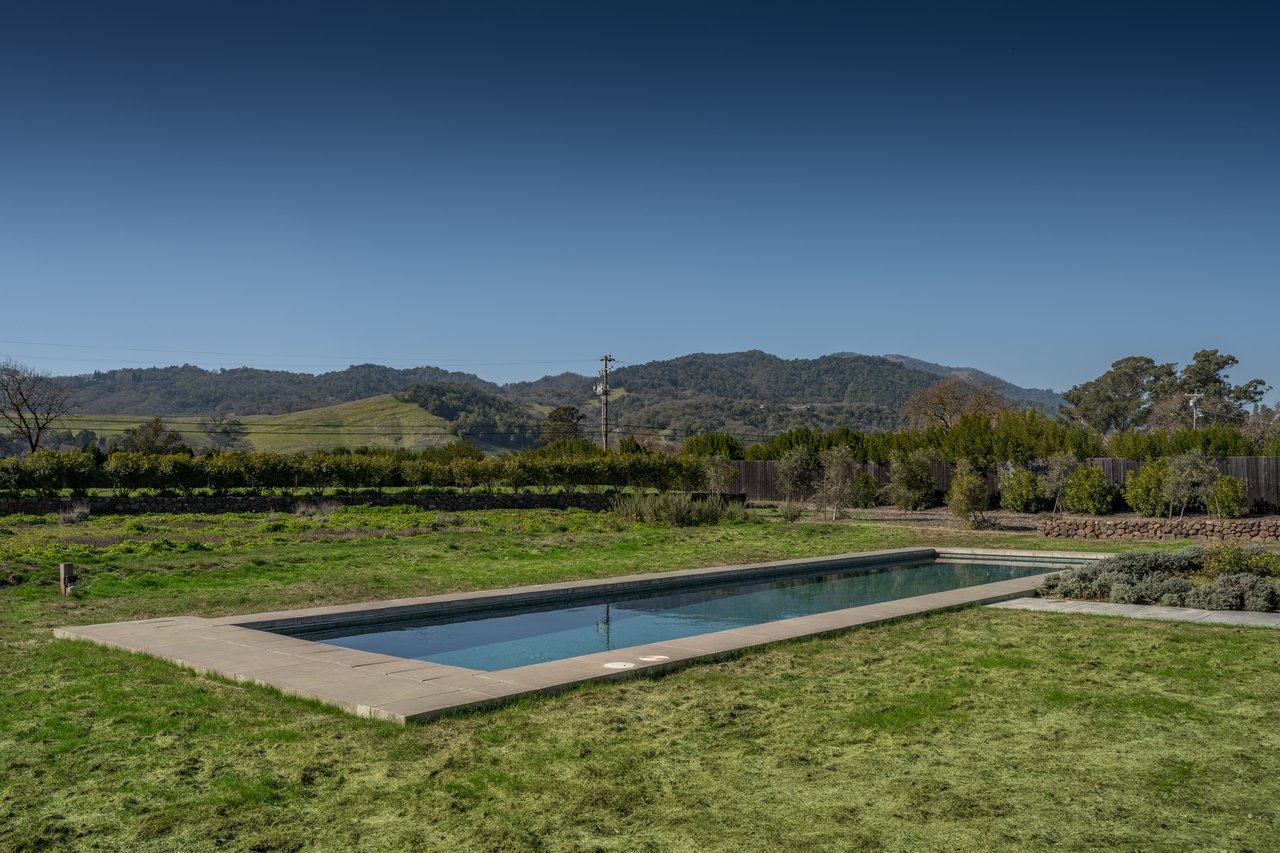 Carriger Road, Sonoma