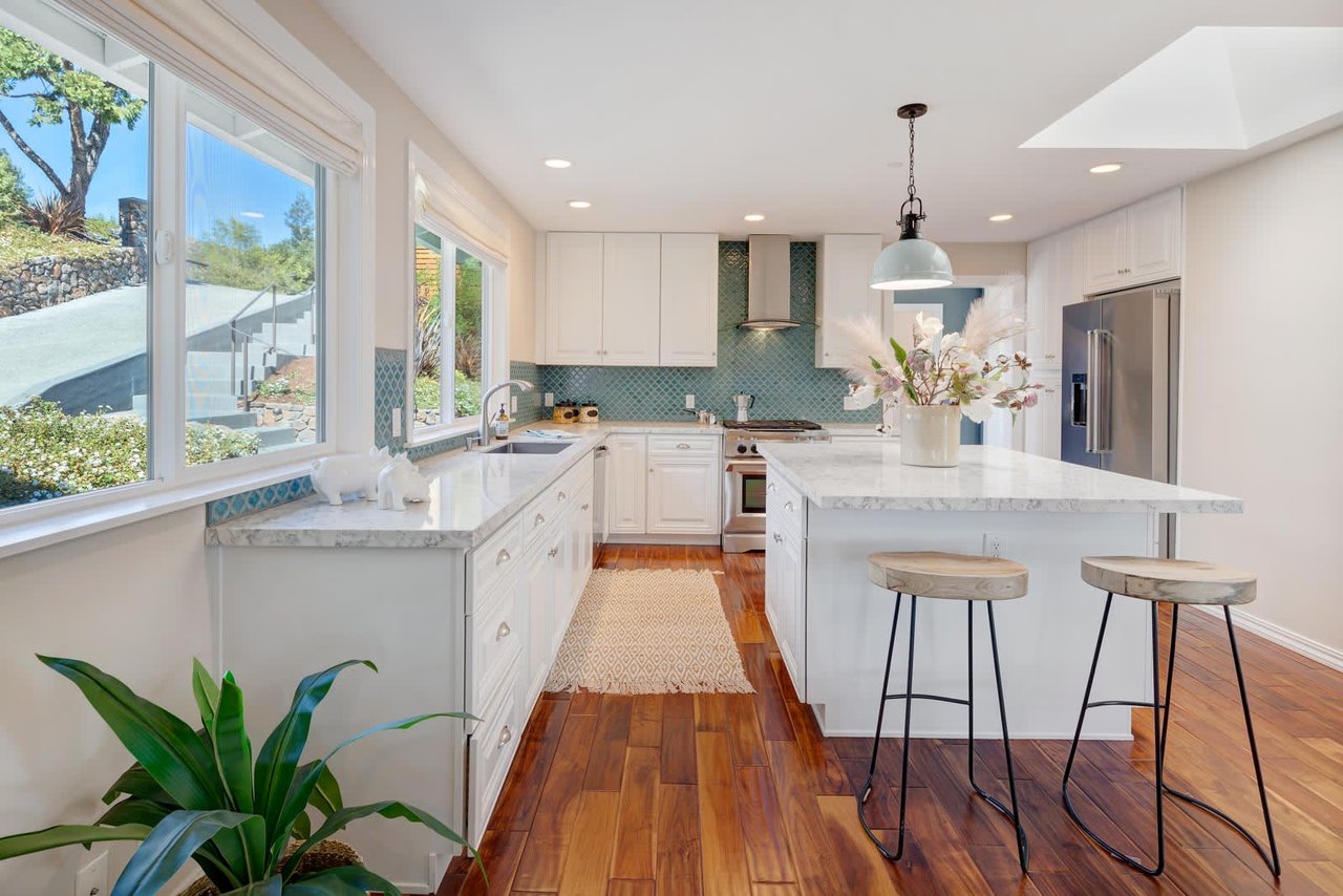 9 Junipero Serra Avenue