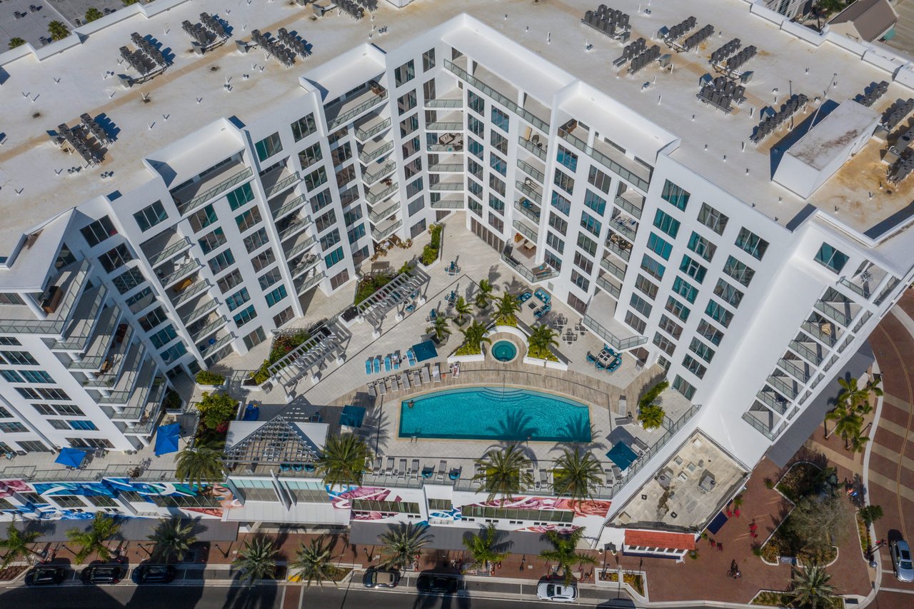 111 S Pineapple Ave #1008