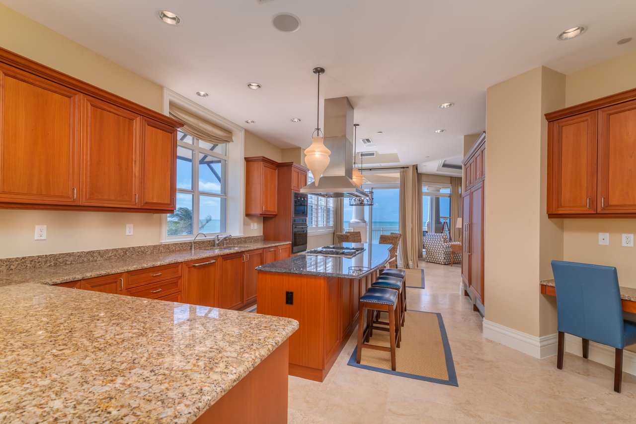 4125 GULF OF MEXICO DR #S201