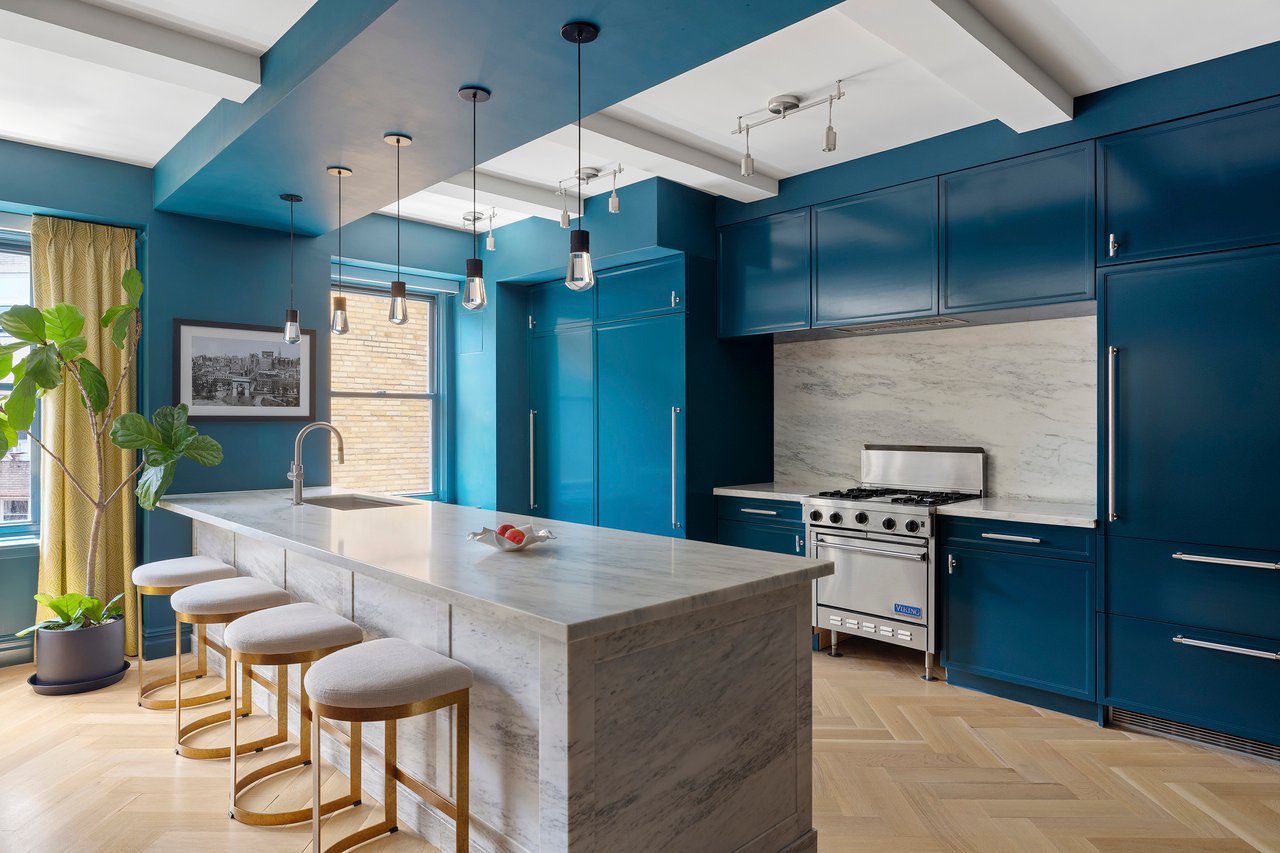 30 Fifth Avenue 16E