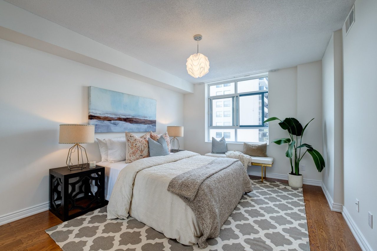 1091 Kingston Rd, Ste 819