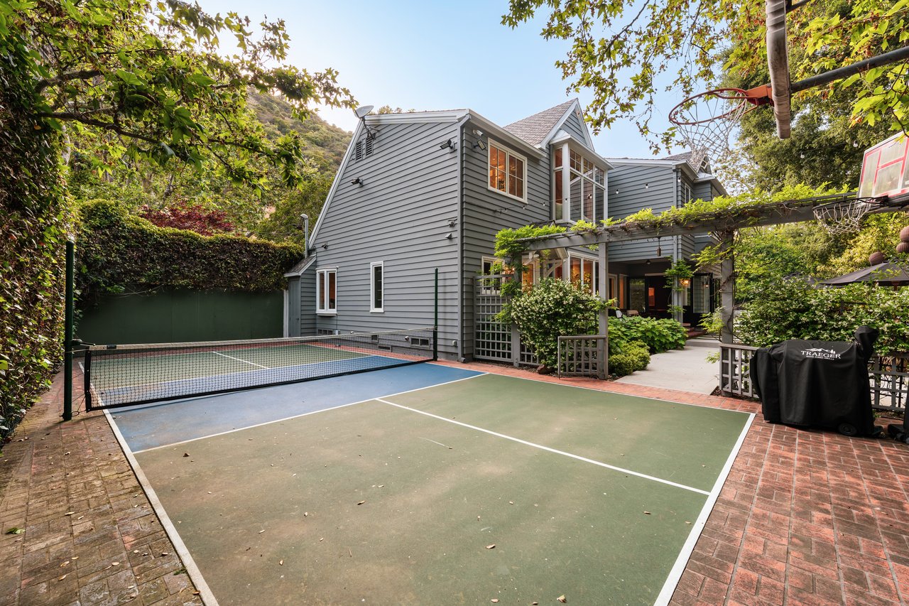 2600 Mandeville Canyon Rd, Brentwood