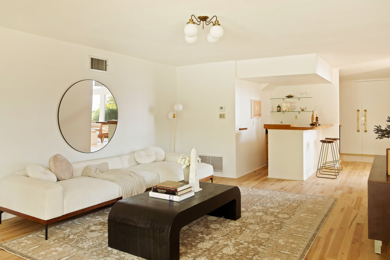 2341 N Hobart Blvd, los feliz