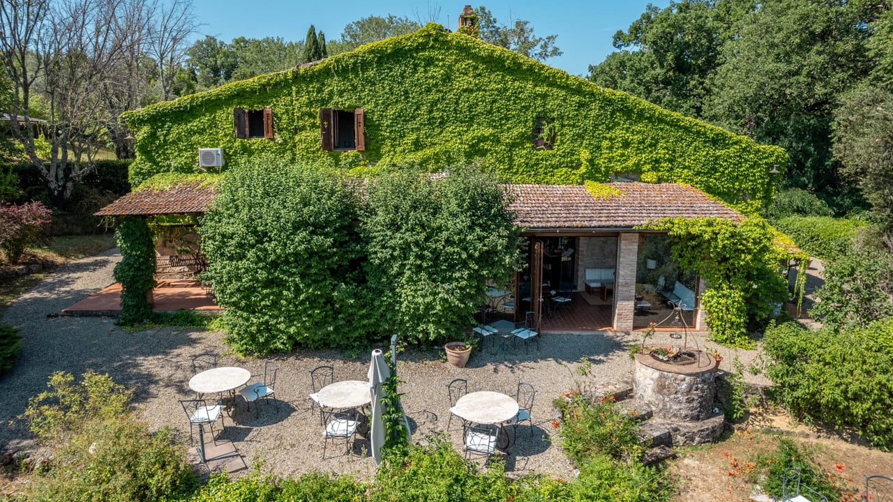 VILLA SOGNO MEDIEVALE