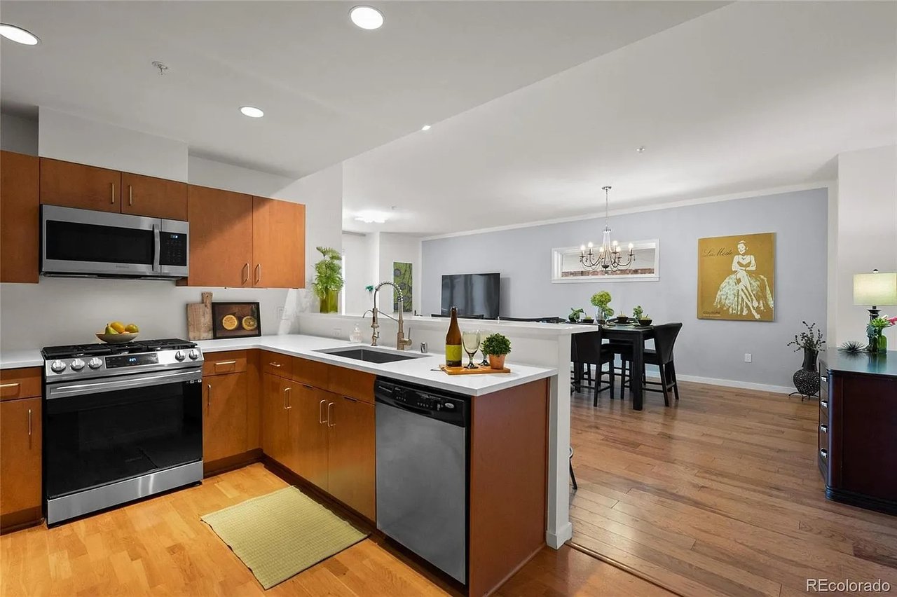 3601 Arapahoe Ave #210