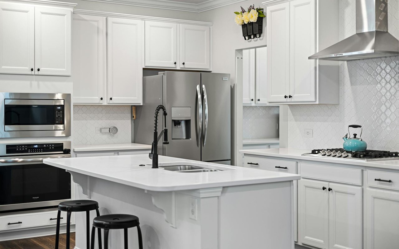 6 Things You Should Never Do at Your Open House