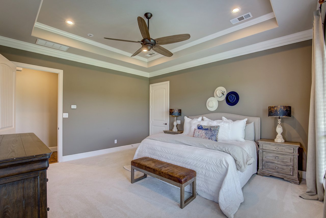 552 Horseshoe Bend