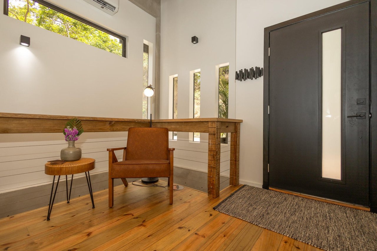 Sea Breeze House on Lot 5D