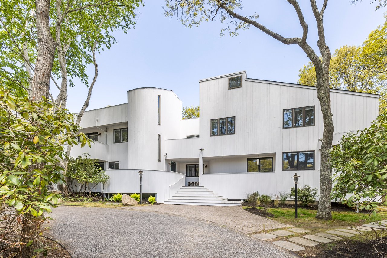 35 Rivers Road, East Hampton