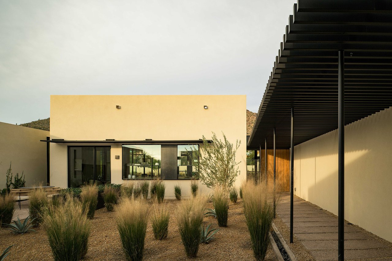 5287 N INVERGORDON Road