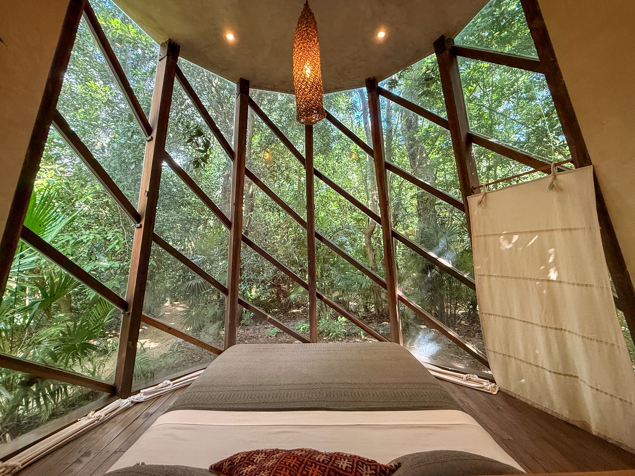 SELVATIK JUNGLE PODS 