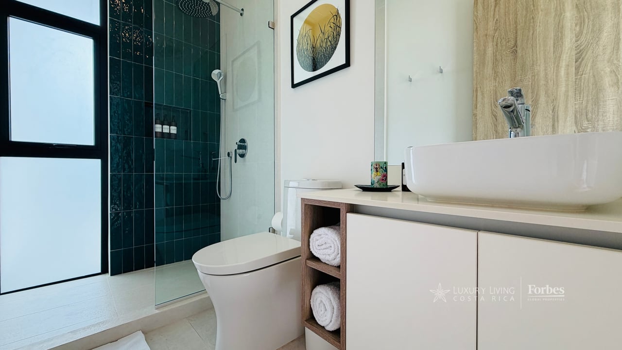 21479 - Luxury villa, 4 bedrooms, pool and excellent ROI for investors
