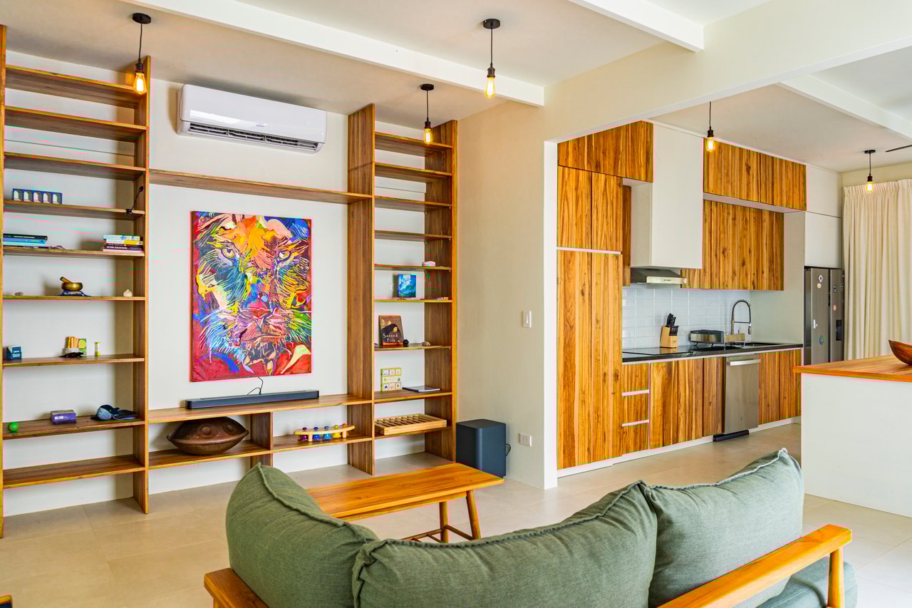 Modern Elegance Meets Tropical Lifestyle in Uvita