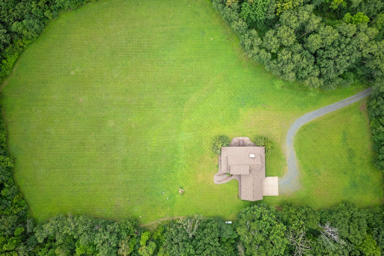 2427 Beede Lake Trail