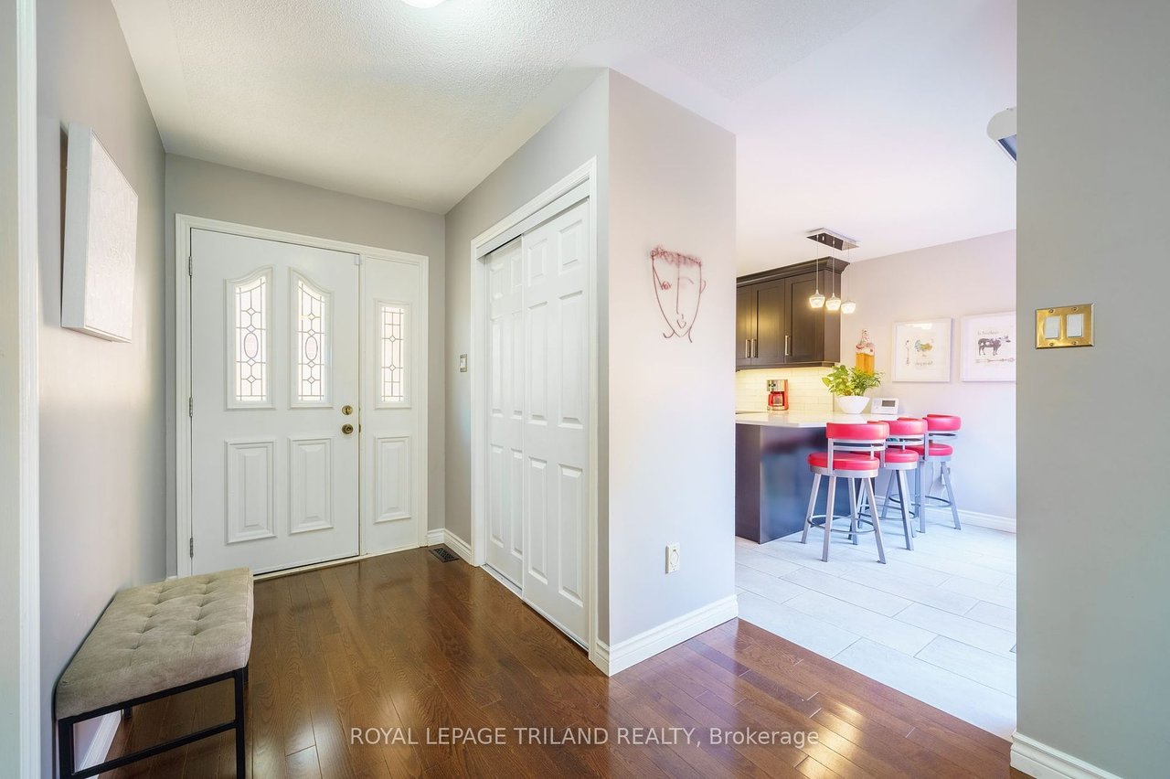 60 Rosecliffe Cres 12