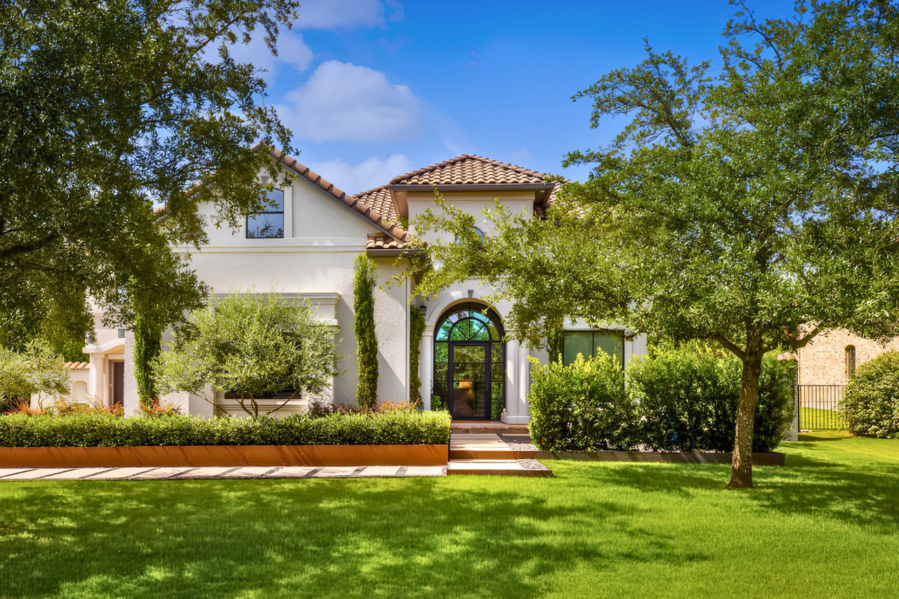 11800 Eagles Glen DR