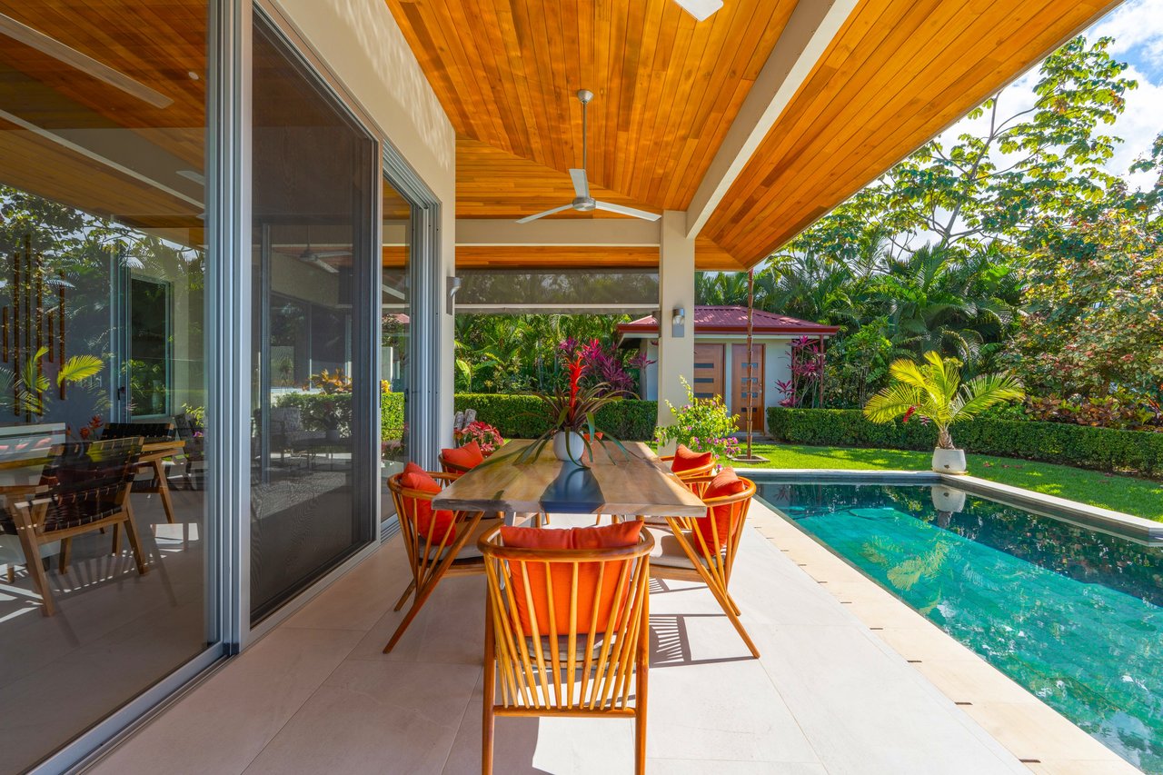 Blue Horizon – luxury ocean-view home in Ojochal, Costa Rica