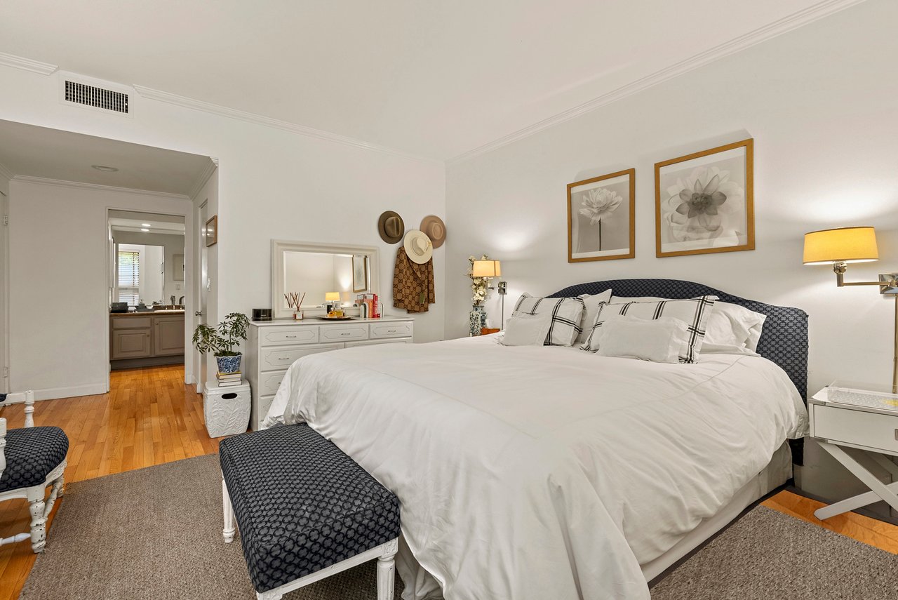 12115 San Vicente Blvd Unit: 111