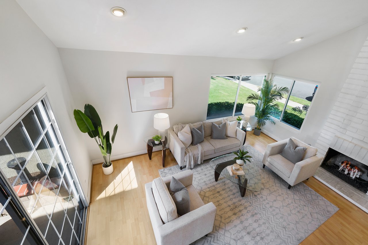 20 Sacramento, Irvine, CA 92604