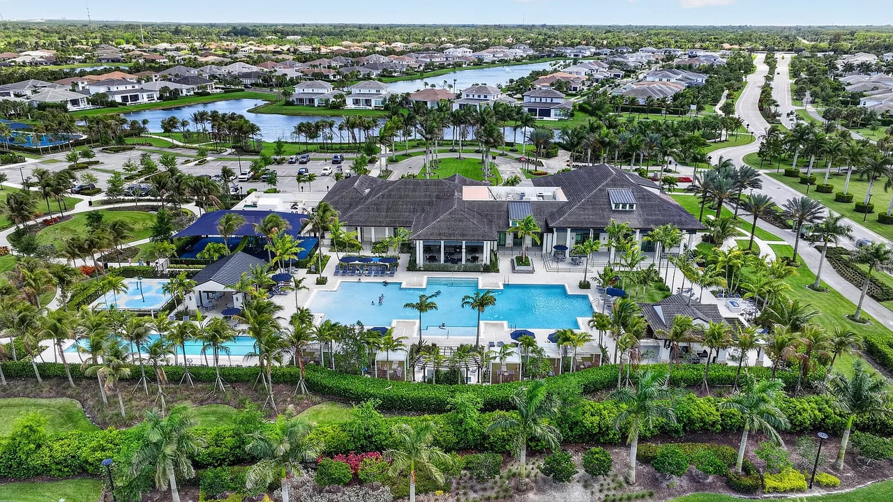 12249 Waterstone Cir