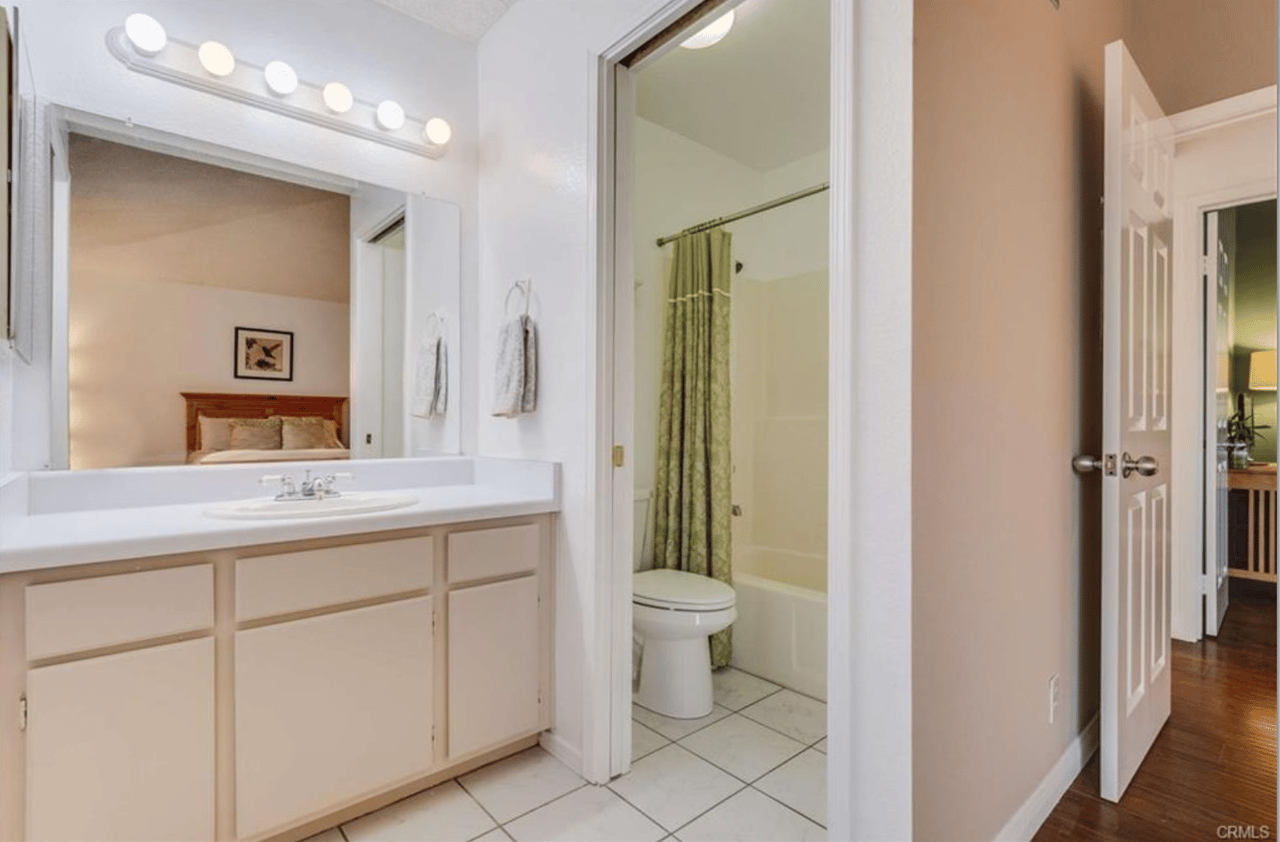4751 E Pacific Coast Hwy Unit#201